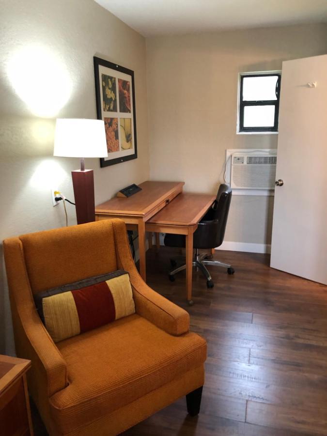 Ocala Cove Motel Extérieur photo